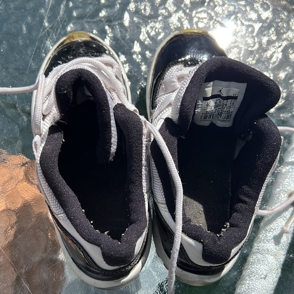 Jordan 11 Retro Low Concord size 6.5Y & 9C - Picture 12 of 17